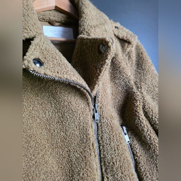Zara FAUX FUR Sherpa BIKER JACKET TEDDY CAMEL Tan Crop Sz L Moto - Picture 4 of 12